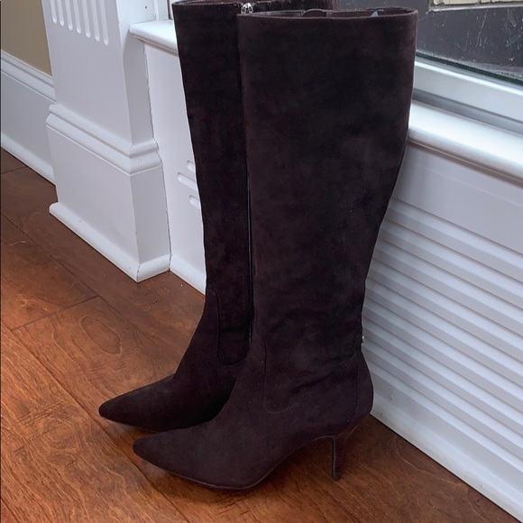 BootS - Picture 2 of 4